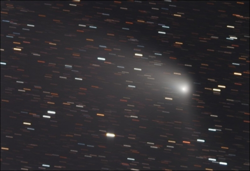 Комета c/2011 L4