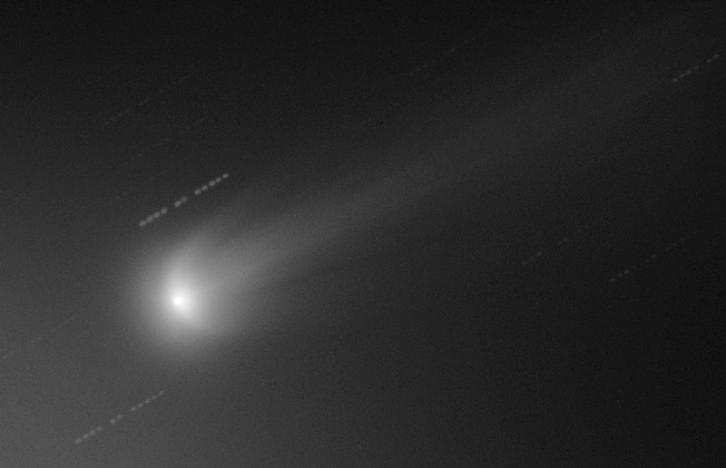 Комета ISON с крыльями