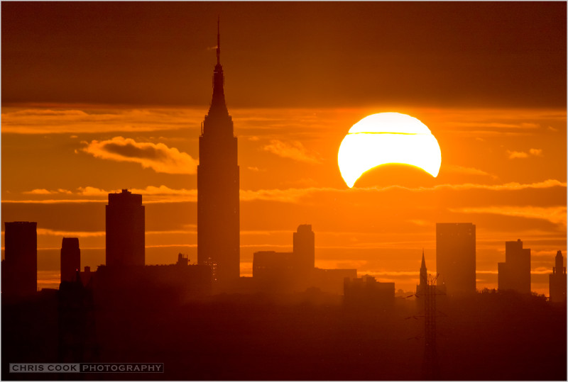 Солнечное затмение 3 ноября 2013 над Нью-Йорком