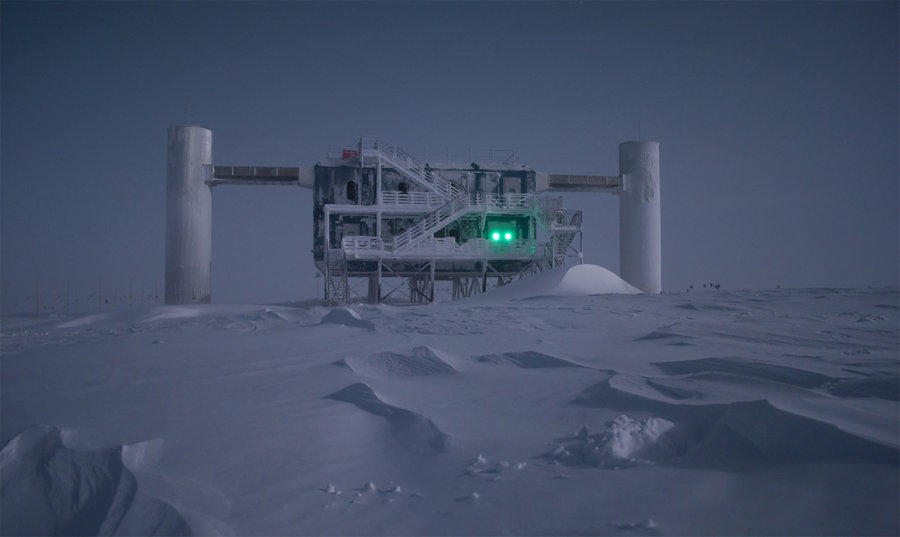 Нейтринная обсерватория IceCube.